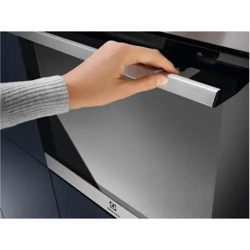 Духовка электрическая Electrolux EOF3H40BX
