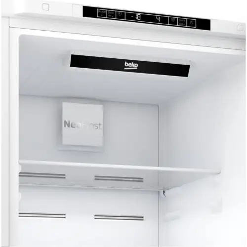 Холодильник з морозильною камерою Beko RCNA406I40WN