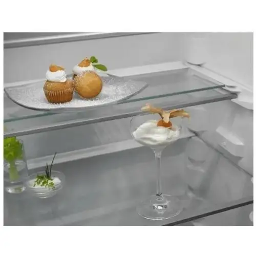 Холодильник з морозильною камерою Electrolux ENP7TD75S
