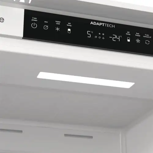 Холодильник з морозильною камерою Gorenje NRKI517E42