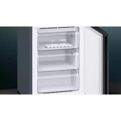 Холодильник с морозильной камерой Siemens KG39NXX316