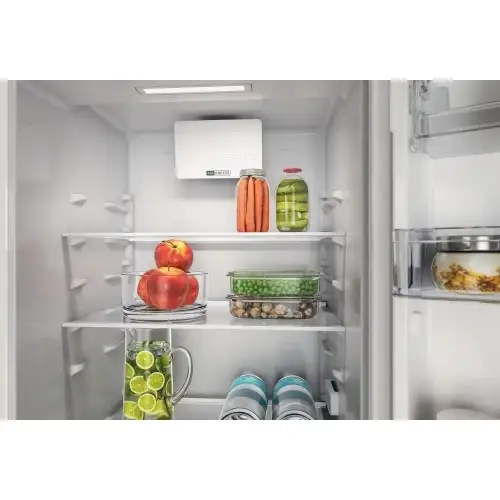 Холодильник с морозильной камерой Whirlpool WHC20D023B1SF