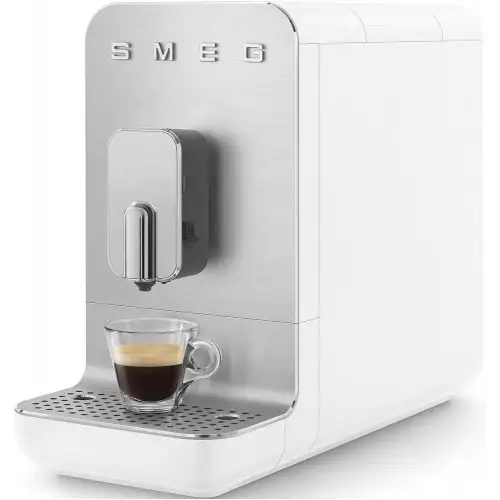 Кофемашина автоматическая SMEG BCC13WHMEU