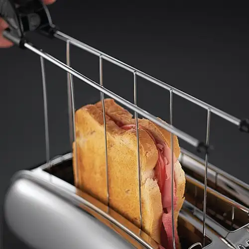Тостер Russell Hobbs Chester 23310-57