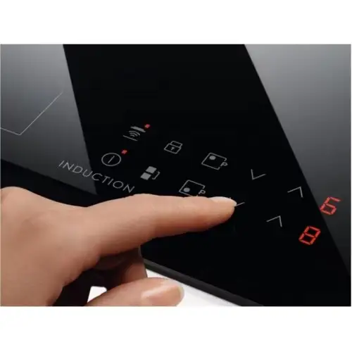 Індукційна варильна поверхня Electrolux LIT30230C
